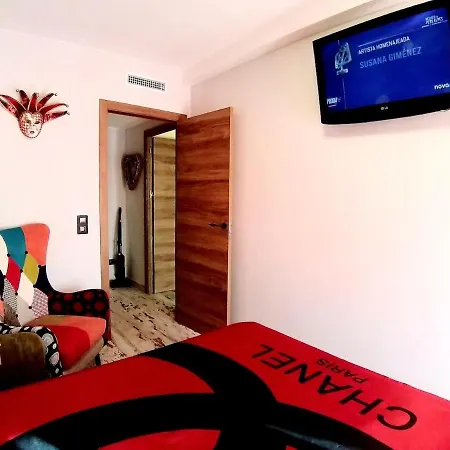 Premium Oceanside Apartment, Pool, Parking * Port Saplaya