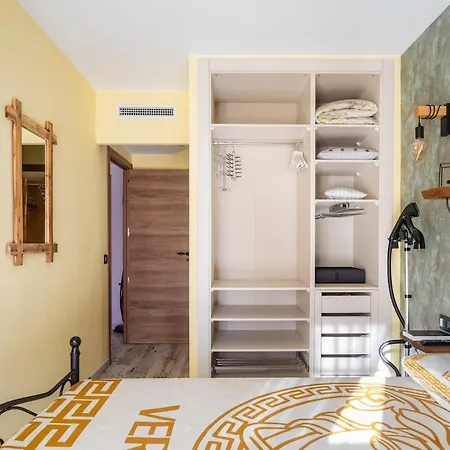 Premium Oceanside Apartment, Pool, Parking *