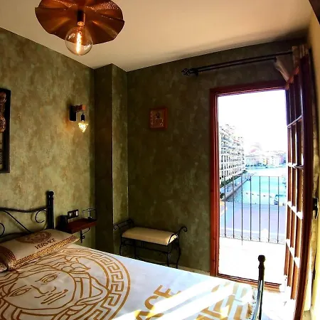 Premium Oceanside Apartment, Pool, Parking * Port Saplaya